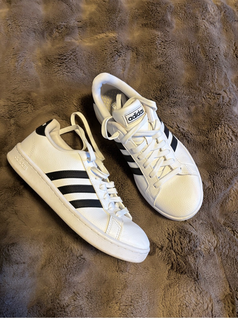 ☀️ Adidas ☀️ Grand court sneakers